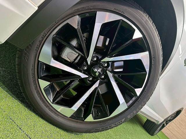 三菱&nbsp;アウトランダーPHEVの画像12