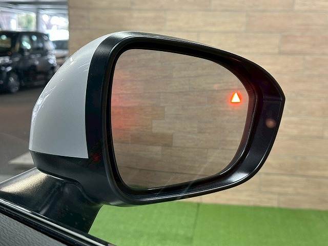 三菱&nbsp;アウトランダーPHEVの画像14