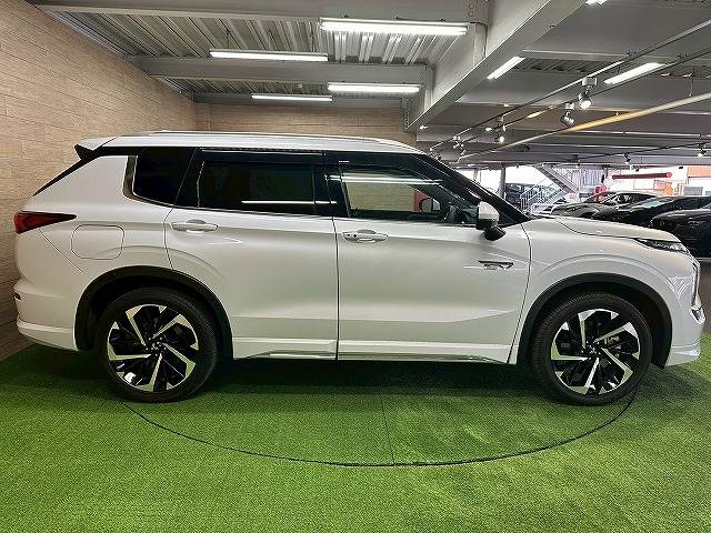 三菱&nbsp;アウトランダーPHEVの画像18