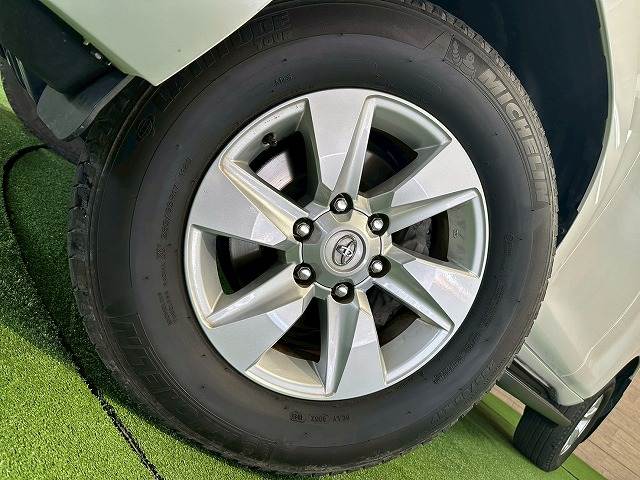 トヨタ ランドクルーザープラドの画像12
