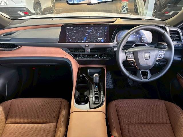 トヨタ&nbsp;クラウンスポーツの画像3