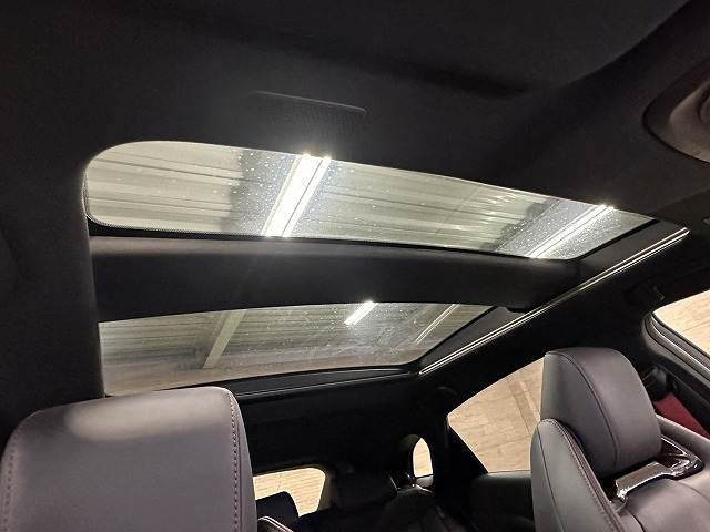 クラウンスポーツSPORT RS (PHEV) 内装他