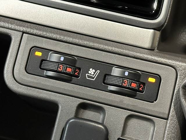 トヨタ ランドクルーザープラドの画像7