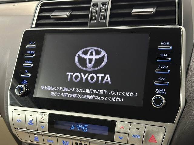 トヨタ ランドクルーザープラドの画像16
