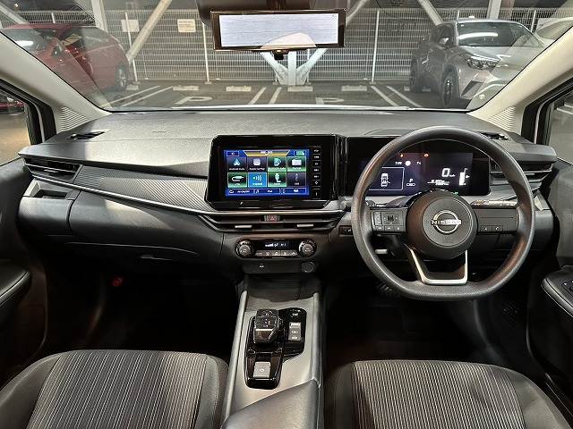 ノート□X 内装他