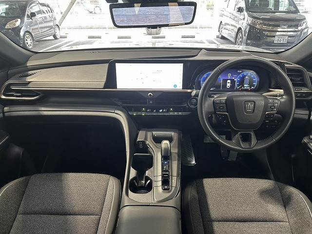 トヨタ クラウンクロスオーバーの画像3