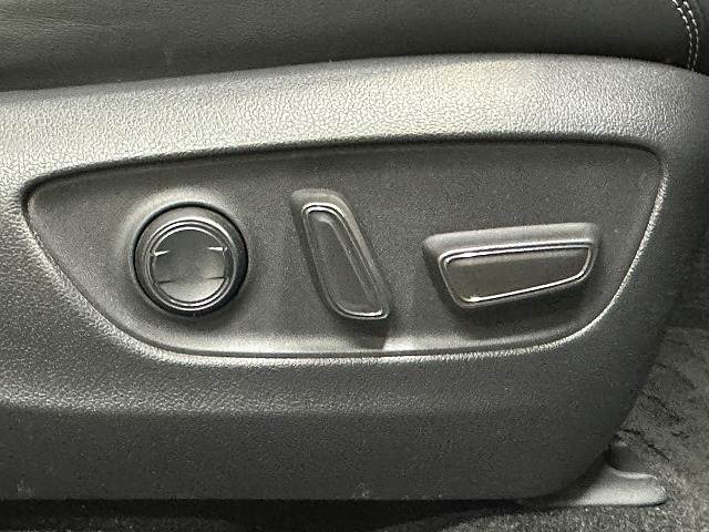 RAV4HYBRID G 内装他