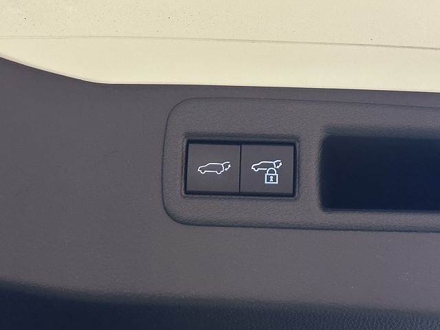 トヨタ&nbsp;ハリアーハイブリッドの画像8