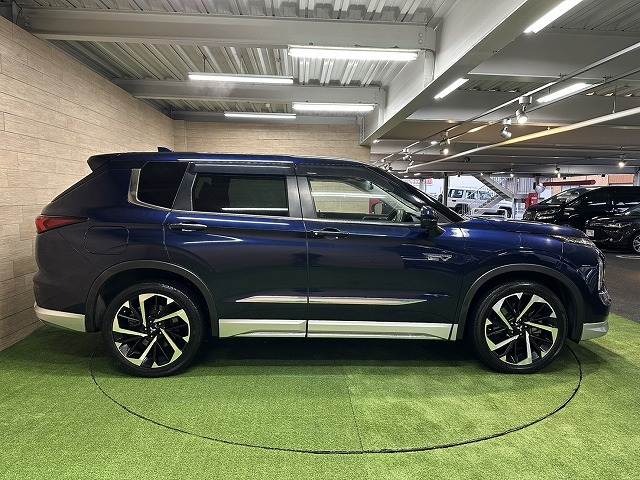 三菱&nbsp;アウトランダーPHEVの画像18