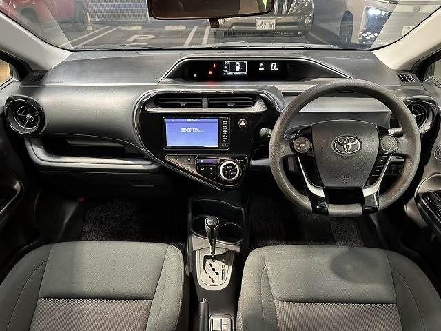 アクアS“Style Black” 内装他