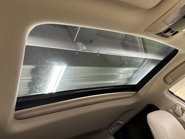 ランドクルーザープラド□TX“Lパッケージ” 内装他