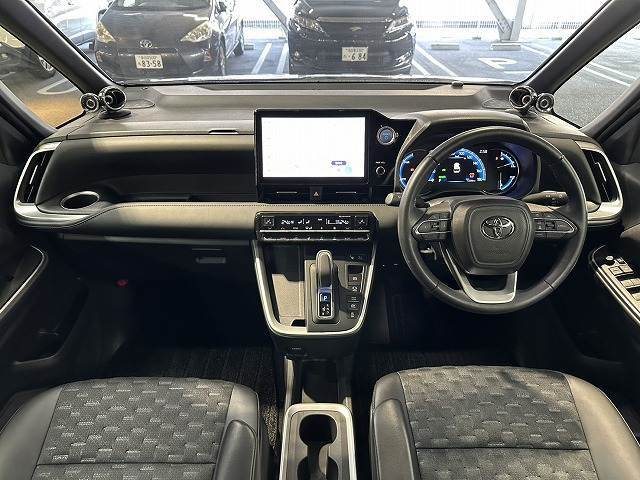 ヴォクシーハイブリッドS-Z 内装他