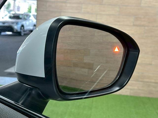 三菱&nbsp;アウトランダーPHEVの画像8