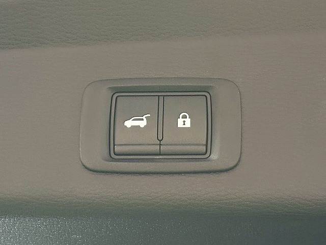 三菱&nbsp;アウトランダーPHEVの画像14