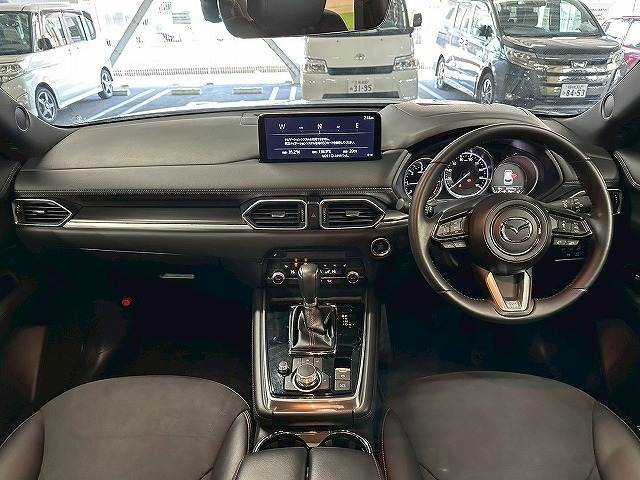 マツダ&nbsp;CX-8の画像3