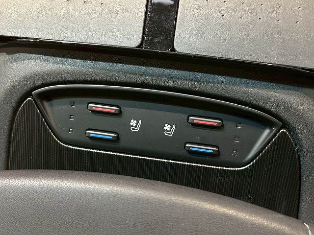 トヨタ&nbsp;ハリアーハイブリッドの画像7