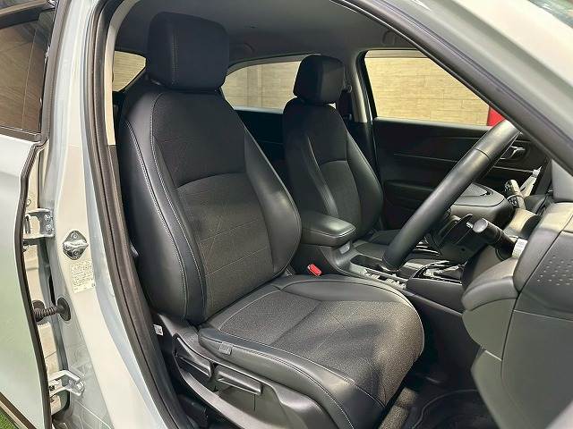 ホンダ&nbsp;ヴェゼルハイブリッドの画像9