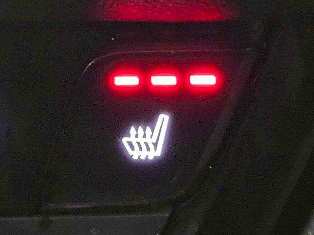 ホンダ ヴェゼルハイブリッドの画像8