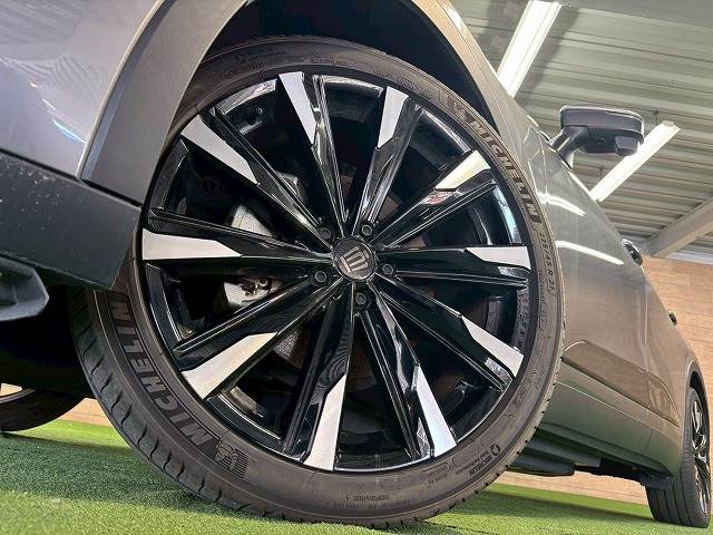 トヨタ&nbsp;クラウンクロスオーバーの画像12