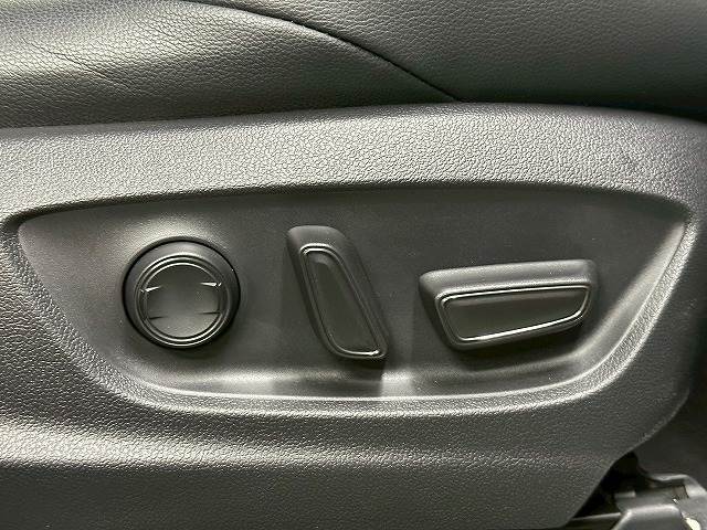 トヨタ カローラクロスの画像8