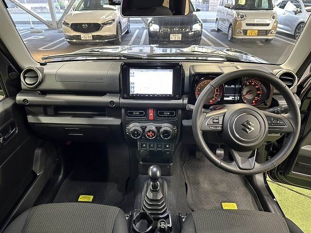 ジムニーXC 内装他