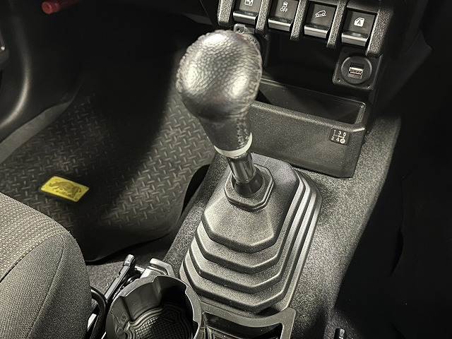 スズキ&nbsp;ジムニーの画像14