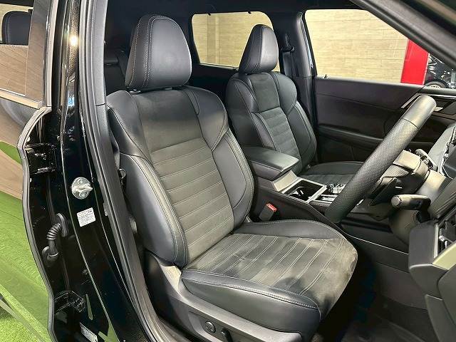 三菱&nbsp;アウトランダーPHEVの画像9