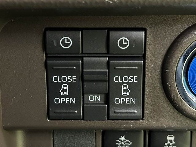 ルーミーG 内装他