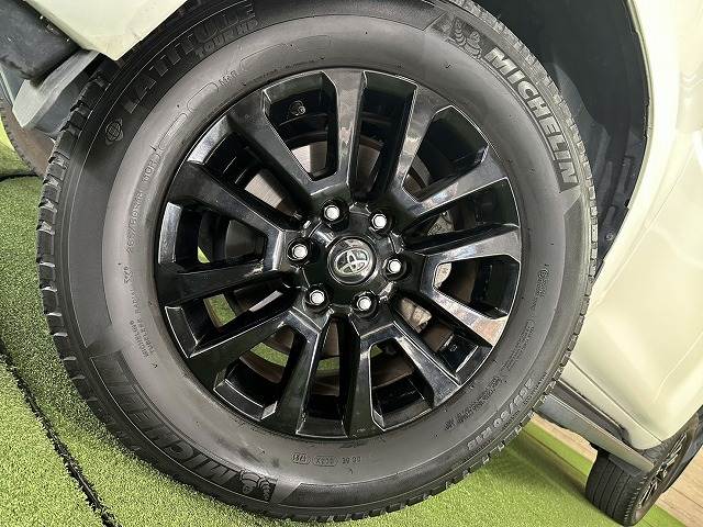 トヨタ&nbsp;ランドクルーザープラドの画像12