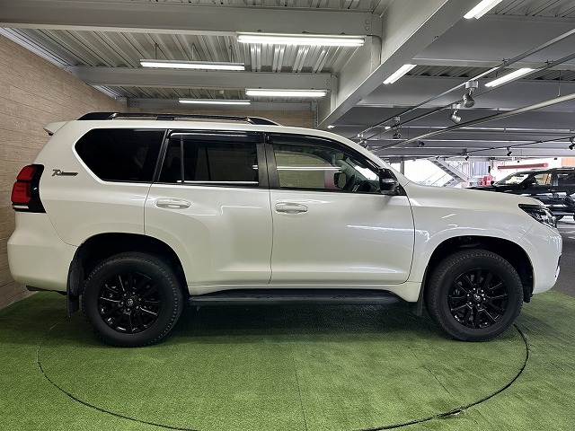 トヨタ&nbsp;ランドクルーザープラドの画像18