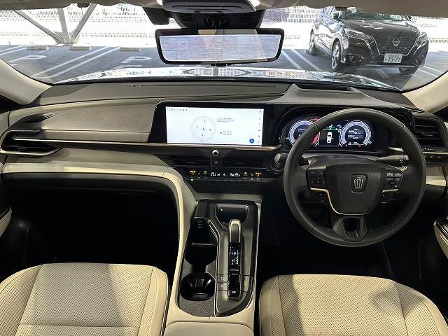 クラウンクロスオーバー□G “Advanced・Leather Package” 内装他