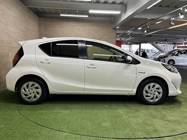 トヨタ&nbsp;アクアの画像18