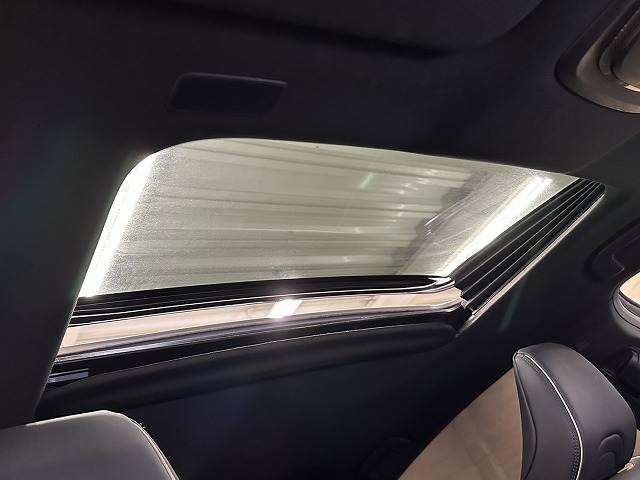 クラウンクロスオーバーRS “Advanced” 内装他