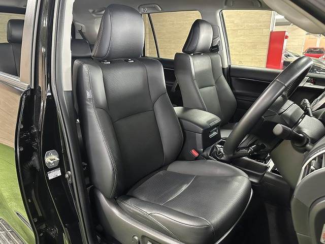 トヨタ ランドクルーザープラドの画像9