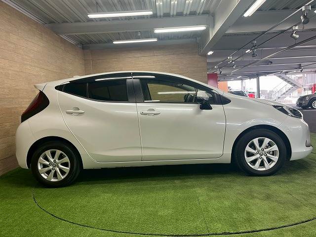 トヨタ&nbsp;アクアの画像18