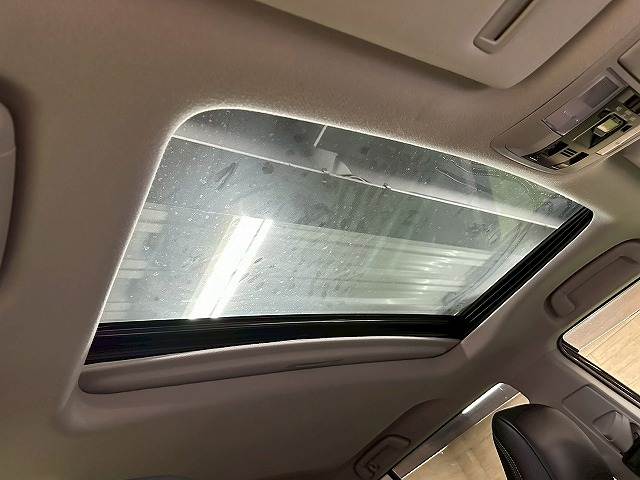 トヨタ&nbsp;ランドクルーザープラドの画像5