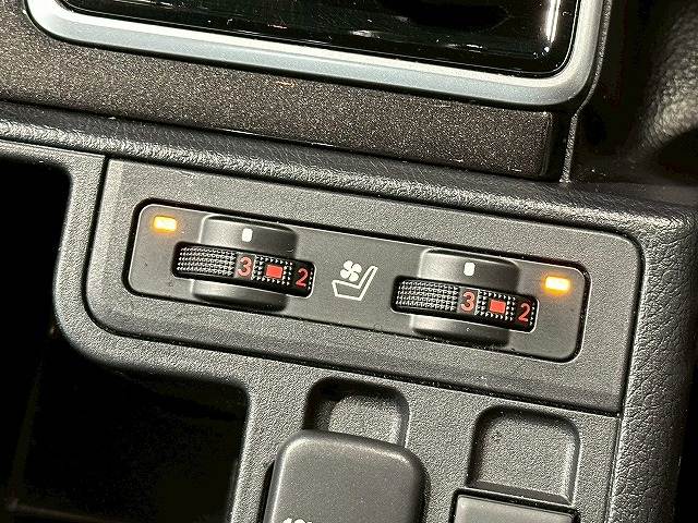 トヨタ&nbsp;ランドクルーザープラドの画像14