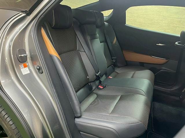 トヨタ&nbsp;クラウンクロスオーバーの画像10