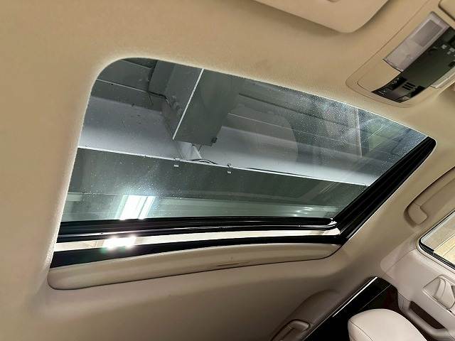 ランドクルーザープラド□TX“Lパッケージ” 内装他