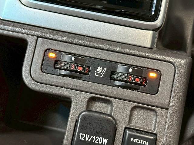 トヨタ&nbsp;ランドクルーザープラドの画像7