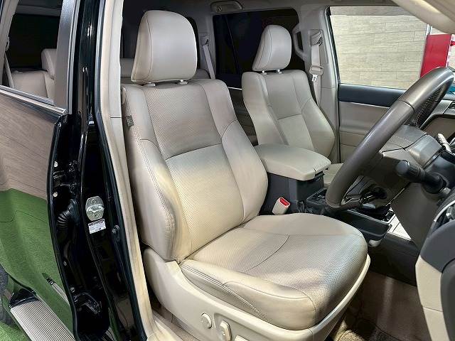 トヨタ&nbsp;ランドクルーザープラドの画像9