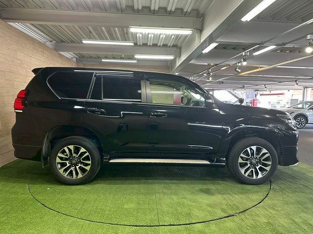 トヨタ&nbsp;ランドクルーザープラドの画像18