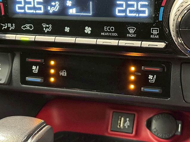 トヨタ&nbsp;RAV4の画像8