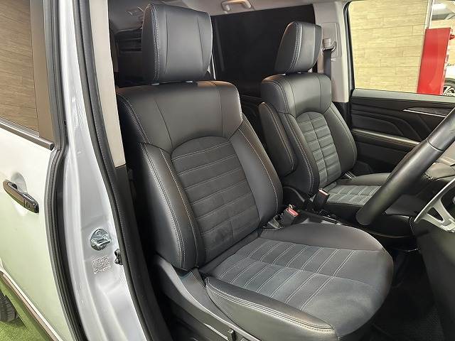 三菱&nbsp;デリカD5の画像9