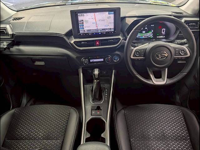 ロッキー□Premium G HEV 内装他