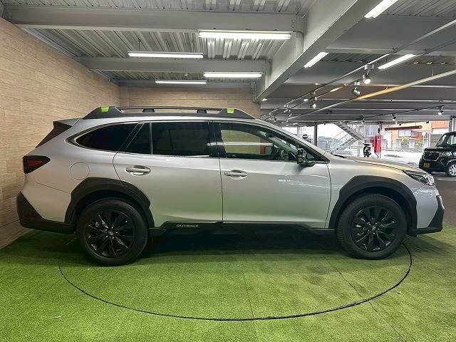 スバル レガシィアウトバックの画像18