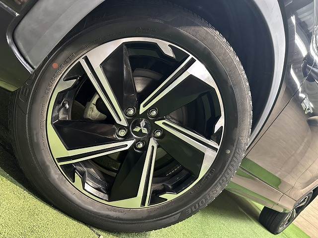 三菱&nbsp;エクリプスクロスPHEVの画像12