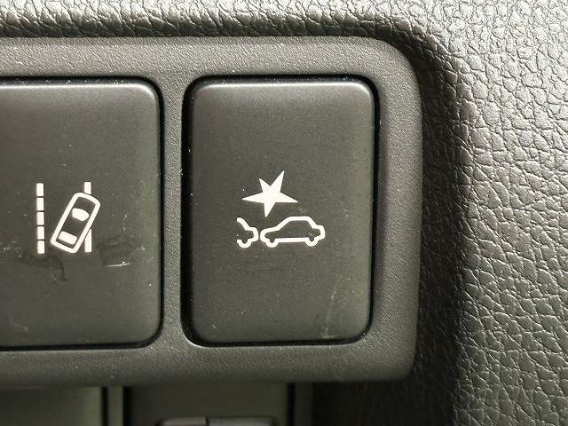 三菱&nbsp;エクリプスクロスPHEVの画像14