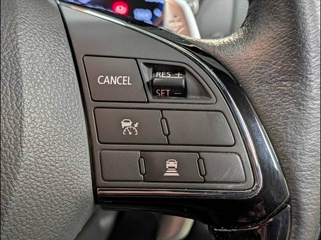 三菱&nbsp;エクリプスクロスPHEVの画像6