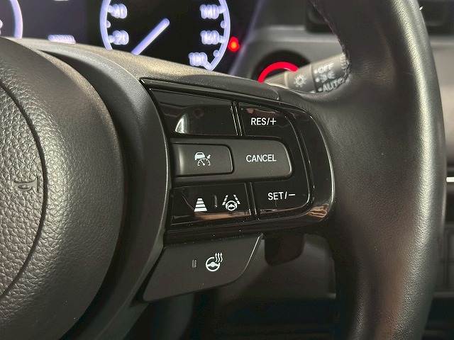 ホンダ ヴェゼルハイブリッドの画像6